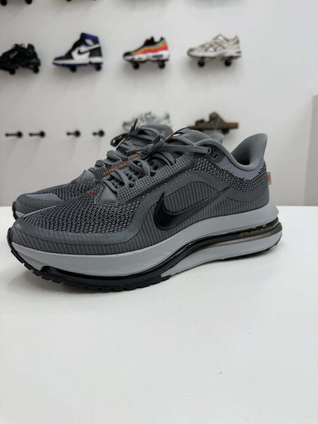 Nike Pegasus Premium - Cool Grey - T.43 Cleantapaire