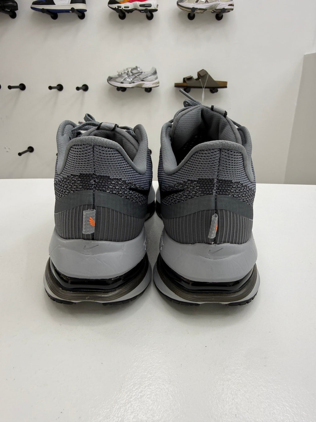 Nike Pegasus Premium - Cool Grey - T.43 Cleantapaire